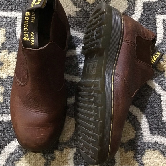 Dr. Marten Chelsea steel-toe boot - Picture 2 of 5